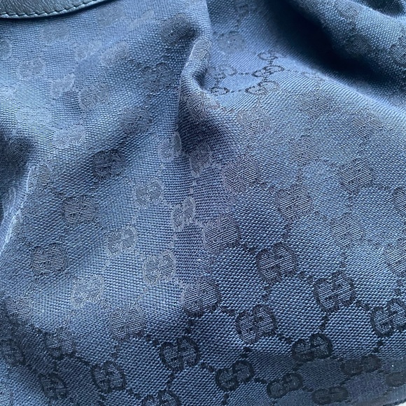 Gucci Sukey Tote - Picture 6 of 10